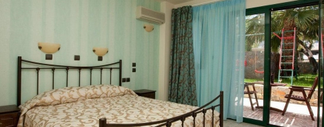 DIAS HOTEL &amp; APARTMENTS