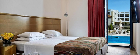 MANOS MARIA HOTEL &amp; APARTMENTS