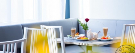 TIA HOTEL
