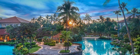 THE LAGUNA RESORT &amp; SPA