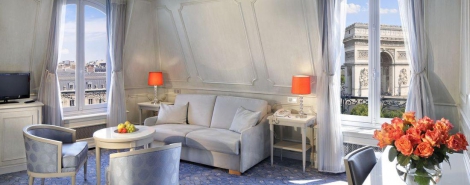 SPLENDID ETOILE HOTEL