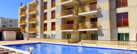 PINS MARINA APARTMENTS