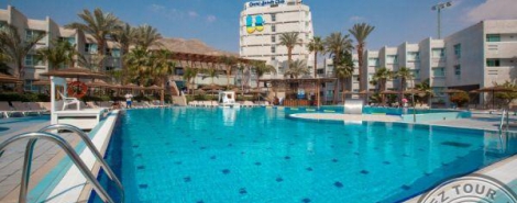 U CORAL BEACH CLUB