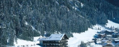 IL CAMINETTO HOTEL&amp;CLUB (CANAZEI)